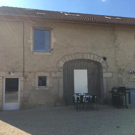 La Chambre Des Bobines Guest House Montigny-sur-l'Ain Exterior photo